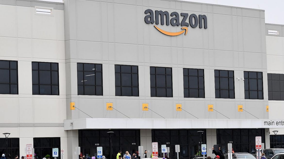 Covid-19 : Amazon deploys Artificial Intelligence Tool to protect its workers