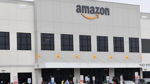 كوفيد-19 : أمازون تستخدم الذكاء الاصطناعي لحماية موظفيها